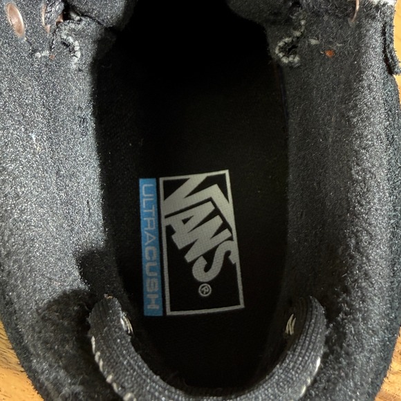 Vans Shoes Mens 6.5 Womens 8 Black SK8 Hightop Suede Skateboard Off The Wall - Picture 3 of 11